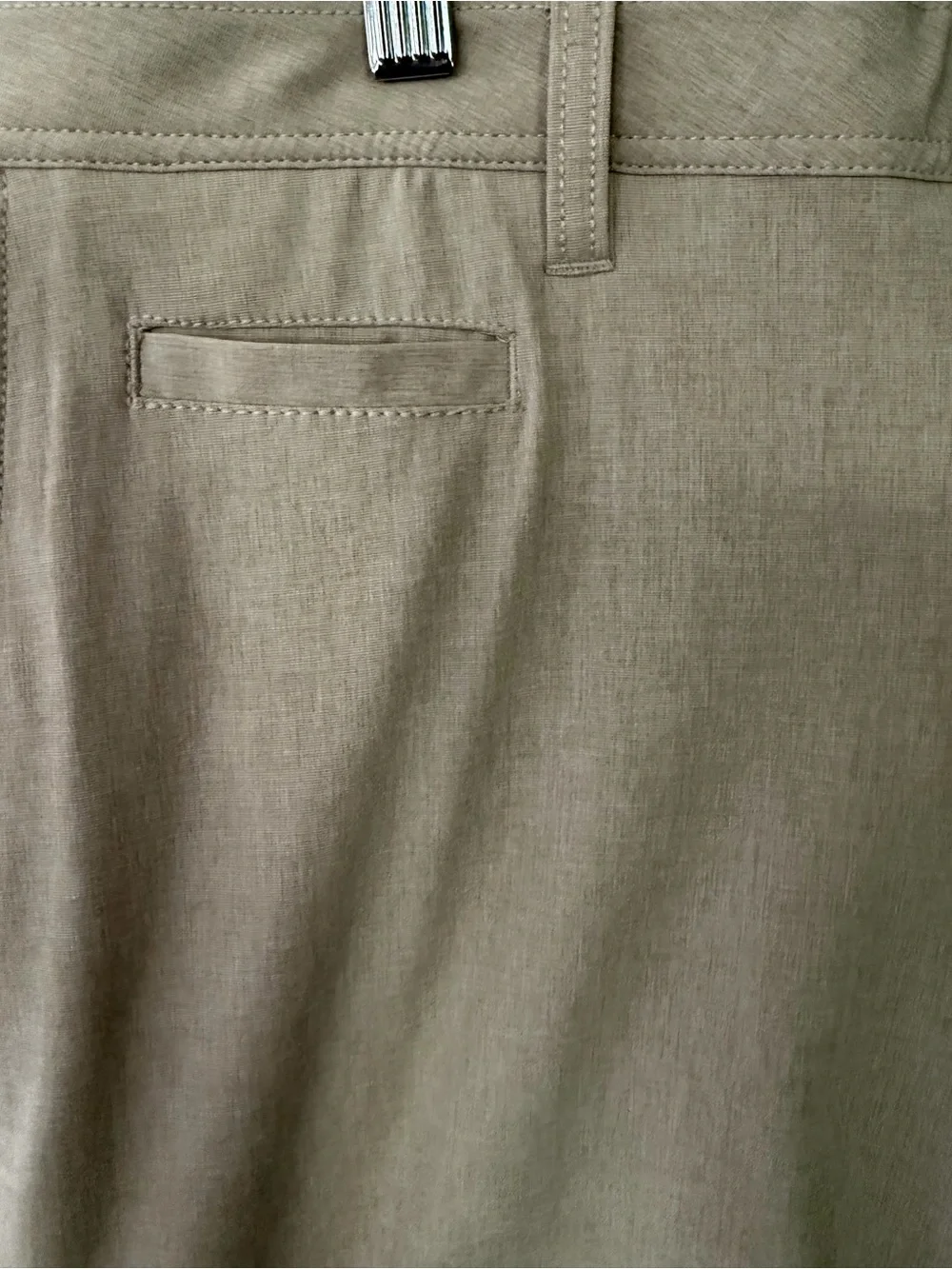 Linksoul Solid Boardwalker Short Khaki 34 10” inseam NWT